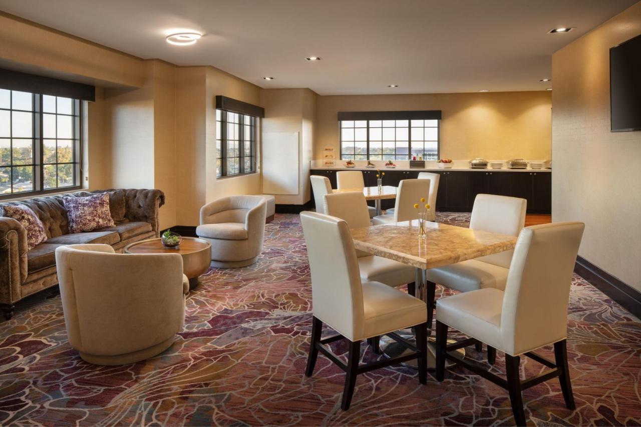 Sheraton Garden Grove-Anaheim South Extérieur photo