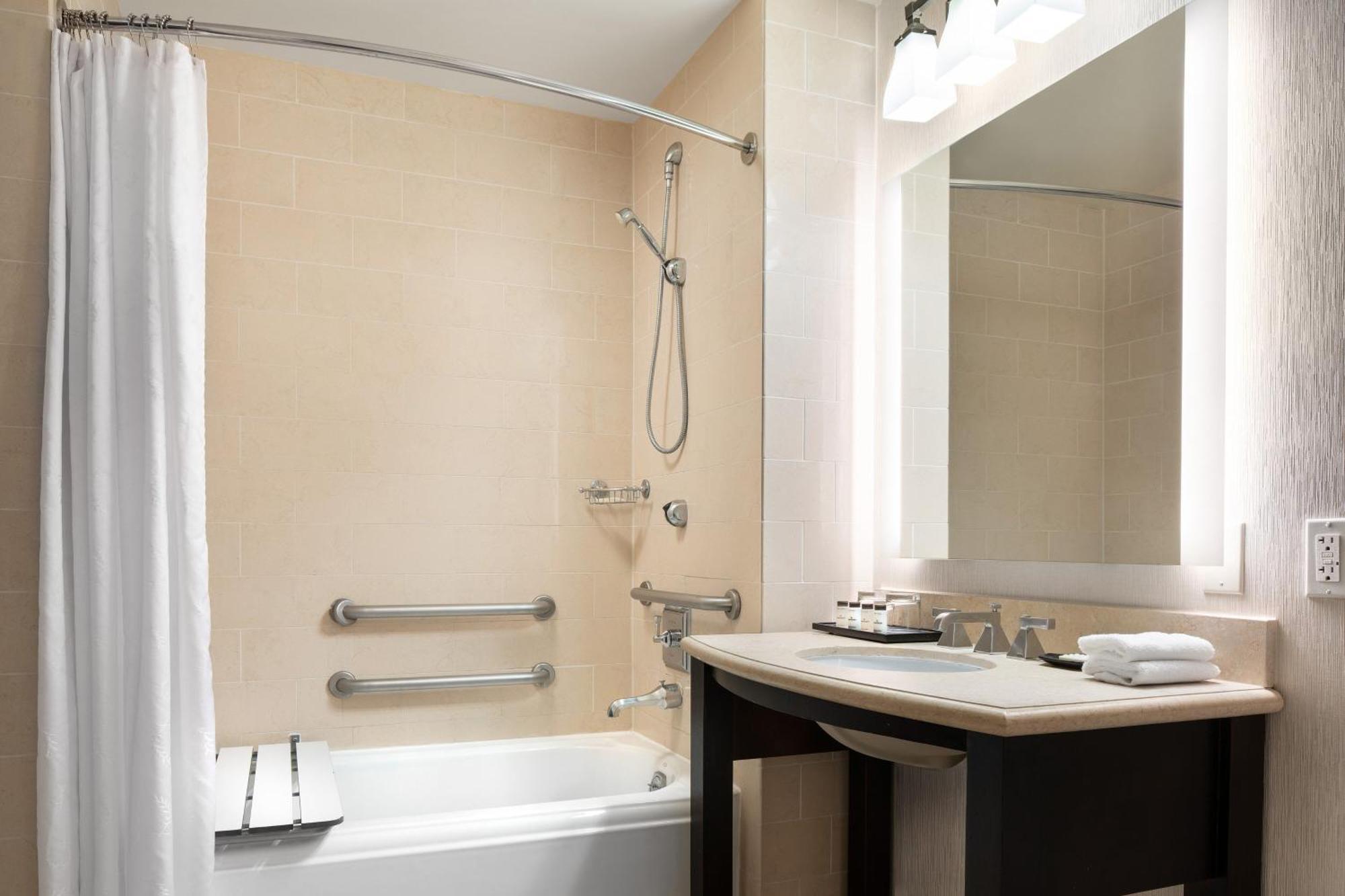 Sheraton Garden Grove-Anaheim South Extérieur photo