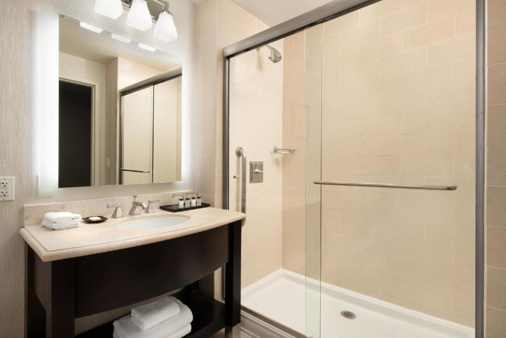 Sheraton Garden Grove-Anaheim South Extérieur photo